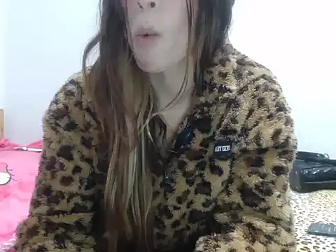 Snapshot of AnnieSexDoll chatting on January 10, 7:37 pm AnnieSexDoll online show from January 10, 7:37 pm