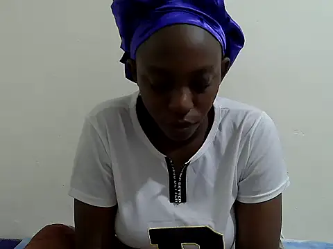 Snapshot of lizbela1 chatting on November 15, 2:57 pm lizbela1 online show from November 15, 2:57 pm