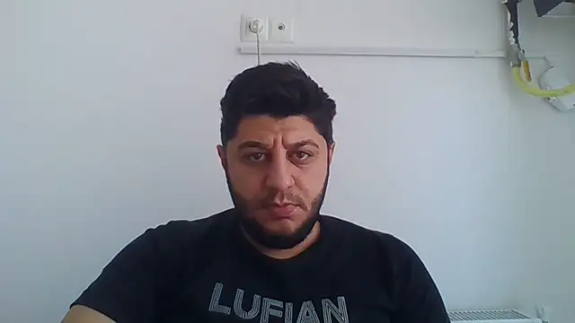 erkekkkadam online show from February 27, 5:13 am