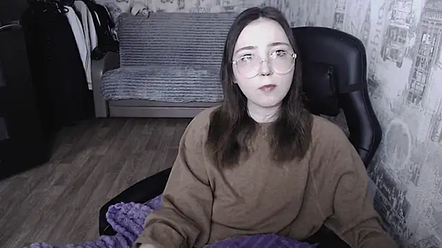 Snapshot of AmeliaKamishiro chatting on February 15, 12:22 pm AmeliaKamishiro online show from February 15, 12:22 pm