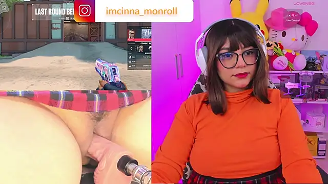Snapshot of cinna_monroll chatting on December 8, 10:47 pm cinna monroll online show from December 8, 10:47 pm