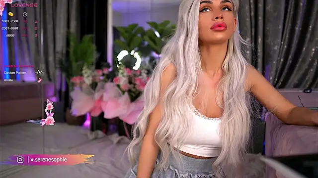 Serene Sophiex online show from February 27, 9:04 pm