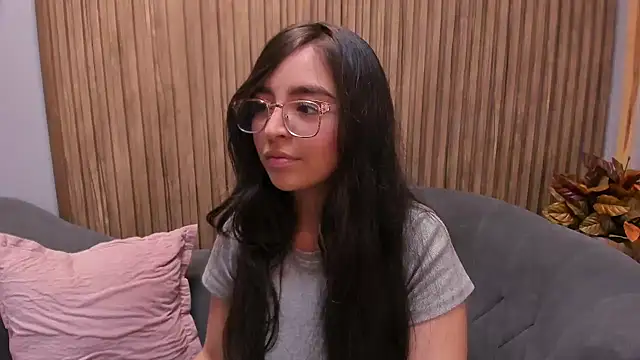 Snapshot of Eva_Macalliter chatting on January 24, 3:22 am Eva Macalliter online show from January 24, 3:22 am