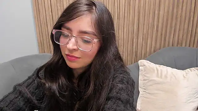Snapshot of Eva_Macalliter chatting on March 8, 2:34 am Eva Macalliter online show from March 8, 2:34 am