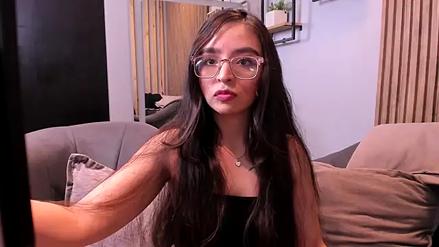 Snapshot of Eva_Macalliter chatting on November 15, 3:15 am Eva Macalliter online show from November 15, 3:15 am