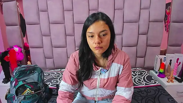 Snapshot of Bich_Anal_ chatting on February 27, 1:38 pm Bich Anal online show from February 27, 1:38 pm