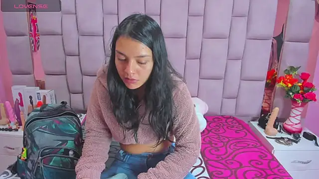 Snapshot of Bich_Anal_ chatting on March 19, 1:29 pm Bich Anal online show from March 19, 1:29 pm