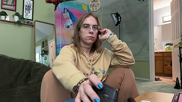 Linzy 19 online show from March 13, 1:51 pm