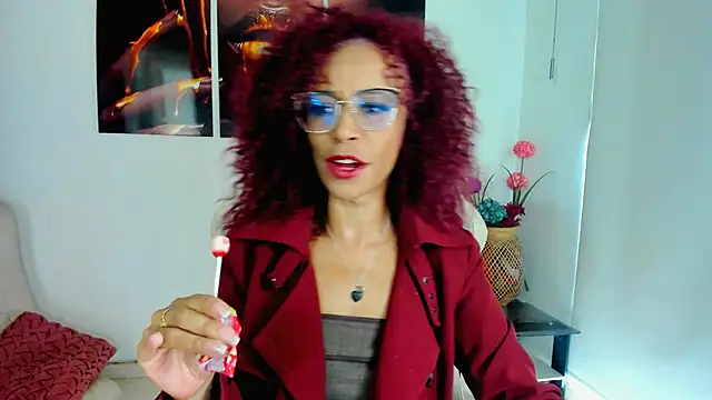 ScarlettMalbec online show from October 24, 9:00 pm