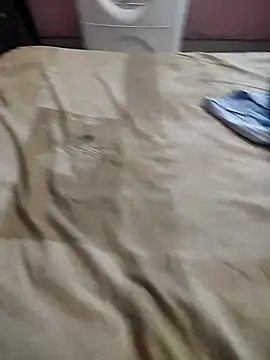 Snapshot of COUPLLE_VILLAGE chatting on November 15, 3:04 am COUPLLE VILLAGE online show from November 15, 3:04 am