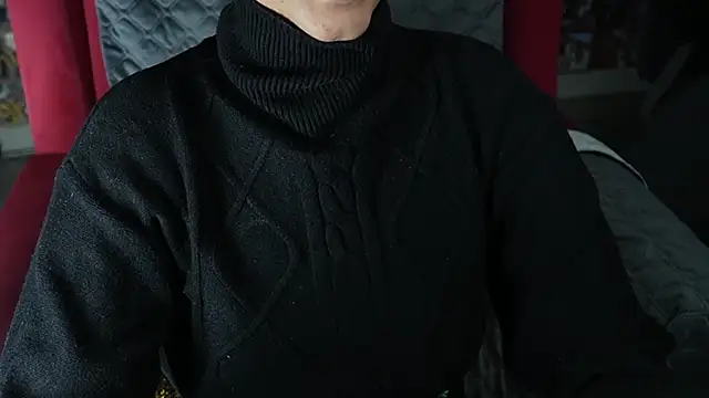 Snapshot of -AyeshaSinghania- chatting on January 15, 8:05 pm -AyeshaSinghania- online show from January 15, 8:05 pm