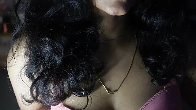 Snapshot of -AyeshaSinghania- chatting on September 16, 5:03 pm -AyeshaSinghania- online show from September 16, 5:03 pm