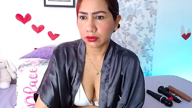 Snapshot of vanessa_cute1 chatting on November 13, 5:01 pm vanessa cute1 online show from November 13, 5:01 pm