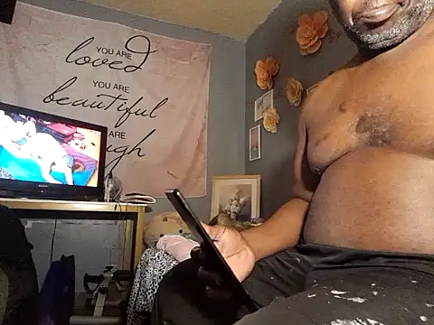 macnificent1fr online show from February 15, 5:51 am