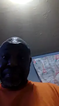 macnificent1fr online show from September 20, 2:12 am