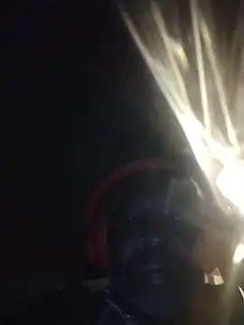 macnificent1fr online show from December 4, 2:21 am