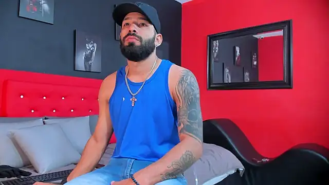 Snapshot of Thiagogomez chatting on September 13, 12:27 pm Thiagogomez online show from September 13, 12:27 pm