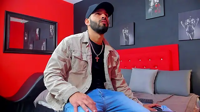 Snapshot of Thiagogomez chatting on October 4, 12:36 pm Thiagogomez online show from October 4, 12:36 pm