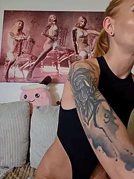 LessiaMia online show from February 22, 8:51 pm