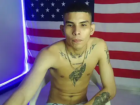 Snapshot of hot_king20 chatting on October 28, 9:50 pm hot king20 online show from October 28, 9:50 pm