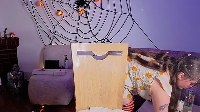 strunky2407 online show from October 28, 5:00 am