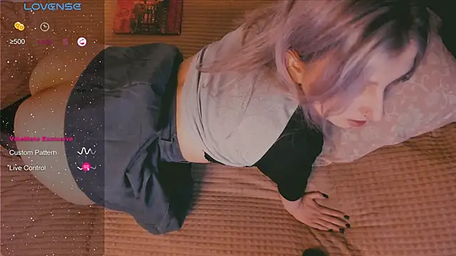 Snapshot of yoursugarbabe chatting on November 30, 3:05 pm yoursugarbabe online show from November 30, 3:05 pm