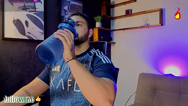 Andrew Brown online show from November 10, 4:28 pm