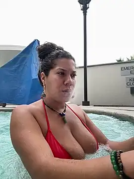 Bigbuttbrooklynn online show from November 3, 5:47 pm