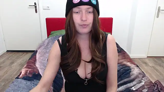 Snapshot of cumfun chatting on January 30, 2:25 pm cumfun online show from January 30, 2:25 pm