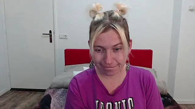 Snapshot of cumfun chatting on February 4, 12:55 pm cumfun online show from February 4, 12:55 pm