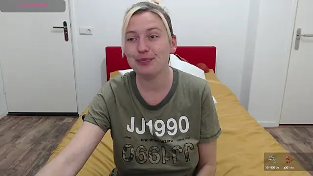 Snapshot of cumfun chatting on February 20, 8:17 am cumfun online show from February 20, 8:17 am