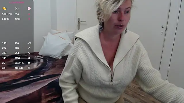 Snapshot of cumfun chatting on September 12, 8:36 am cumfun online show from September 12, 8:36 am