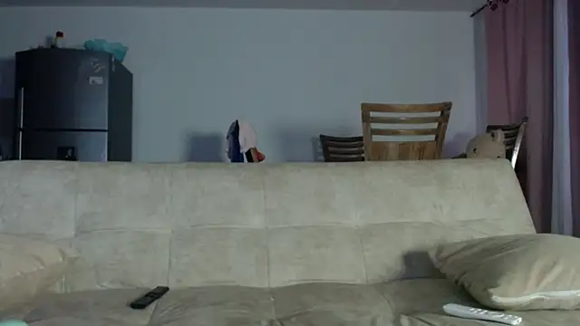 Snapshot of Briiiaa chatting on December 16, 11:37 am Briiiaa online show from December 16, 11:37 am