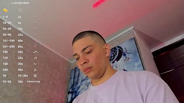 JUANDIAMONDS98 online show from March 1, 8:31 pm