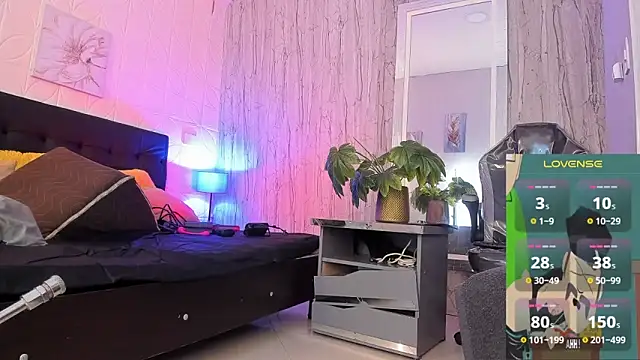 JUANDIAMONDS98 online show from December 20, 1:40 pm