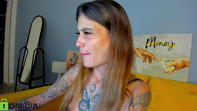 Patricia Cox online show from April 23, 9:28 pm