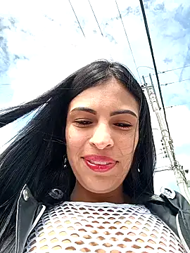 Astrid-- online show from December 17, 3:06 pm