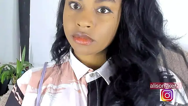 Snapshot of alison-ker3 chatting on January 30, 11:44 am alison-ker3 online show from January 30, 11:44 am