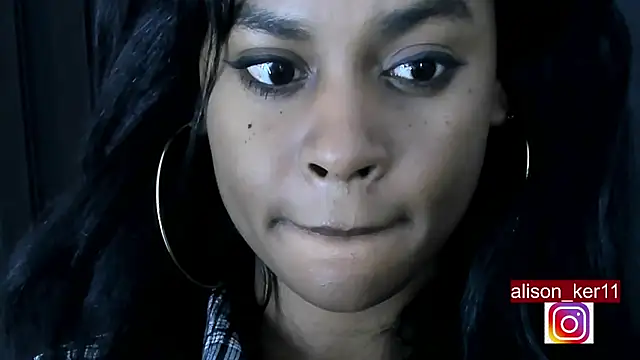 Snapshot of alison-ker3 chatting on February 15, 1:05 pm alison-ker3 online show from February 15, 1:05 pm