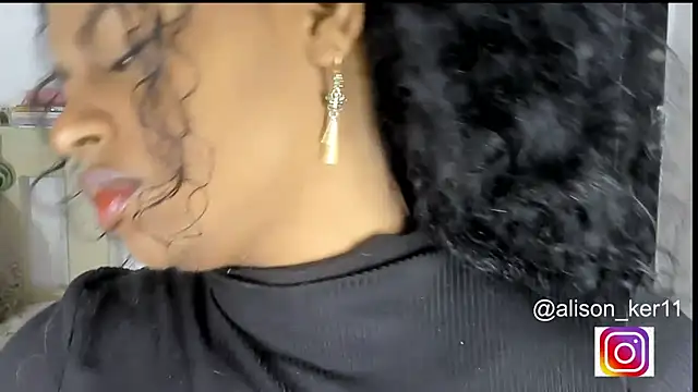 Snapshot of alison-ker3 chatting on November 7, 4:01 am alison-ker3 online show from November 7, 4:01 am