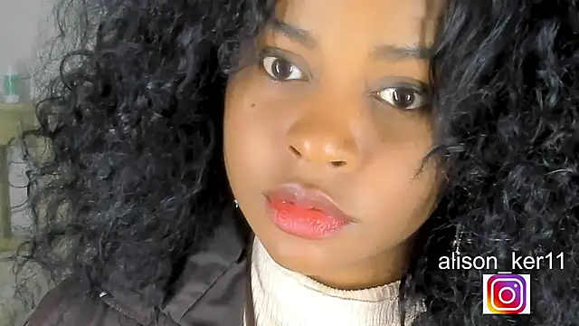 Snapshot of alison-ker3 chatting on December 17, 8:53 am alison-ker3 online show from December 17, 8:53 am