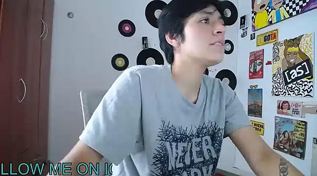 Snapshot of 9_Fernanda_9 chatting on February 21, 9:32 pm 9 Fernanda 9 online show from February 21, 9:32 pm