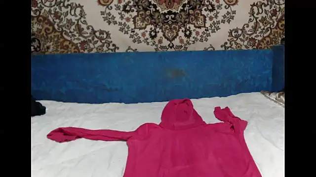 Snapshot of AlanStrongs chatting on January 16, 8:14 pm AlanStrongs online show from January 16, 8:14 pm