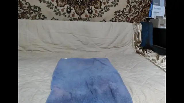 Snapshot of AlanStrongs chatting on October 22, 7:02 pm AlanStrongs online show from October 22, 7:02 pm