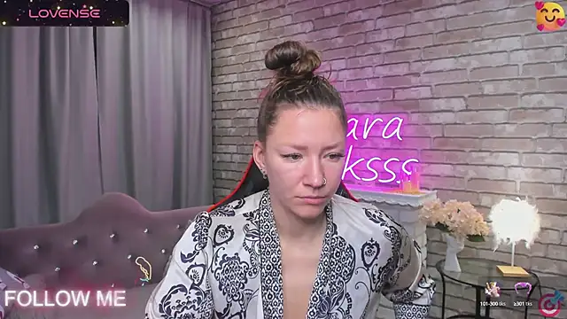 SarahCoksss online show from January 18, 1:19 am