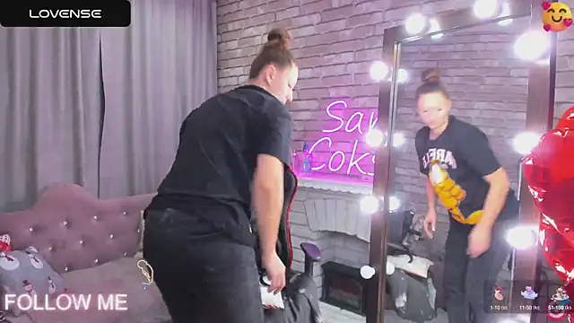 SarahCoksss online show from March 6, 11:31 pm