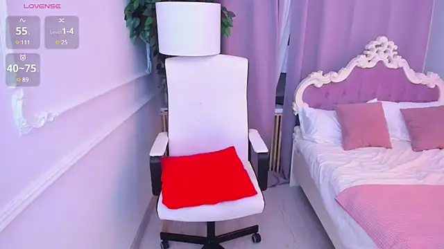 Lily Marlin online show from March 6, 1:05 am