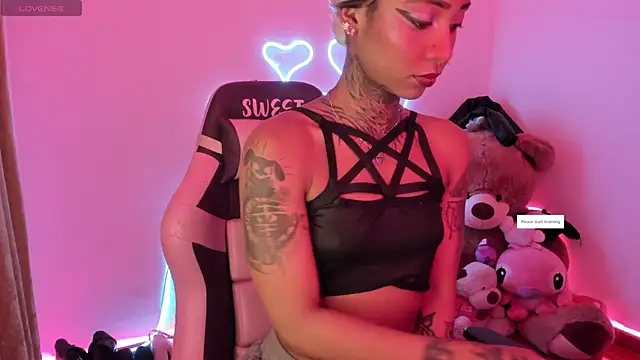 AshantiiSweet online show from February 24, 12:47 pm