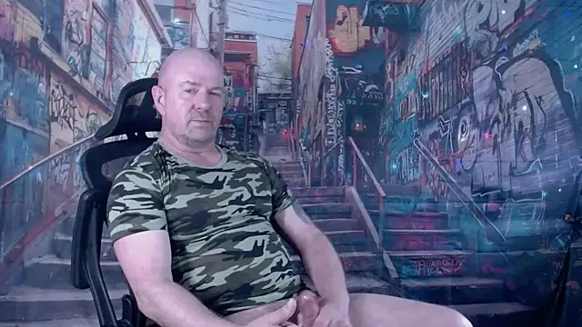 Snapshot of ManlyPrisonGuy chatting on November 23, 1:11 pm ManlyPrisonGuy online show from November 23, 1:11 pm