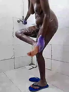 CurvyGlass online show from January 14, 9:51 pm